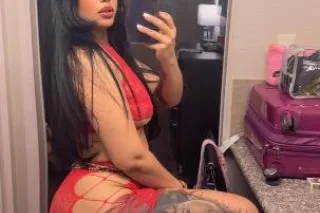 YOUR FAV BBW THE MISS ICE CREAM SHOP - Image 3